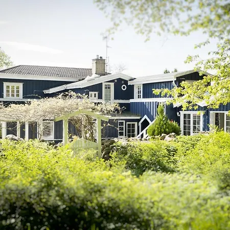 Brinkly Hotel 3*